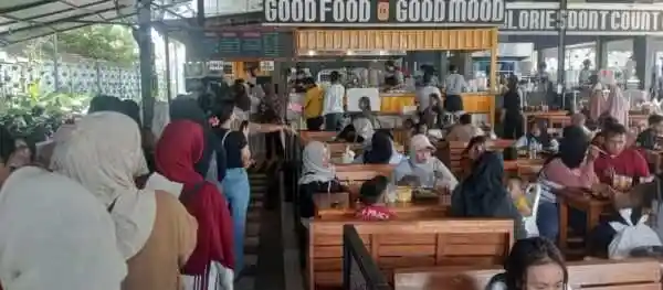 Antrean Panjang Picu Reaksi LPKN, Somasi ke Mie Gacoan Kota Probolinggo Disiapkan