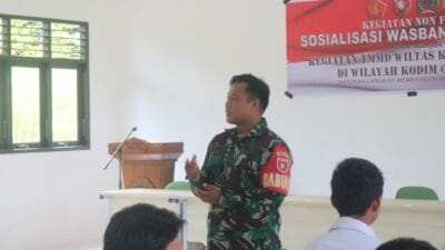 Tanamkan Semangat Cinta Tanah Air, Satgas TMMD Gelar Sosialisasi Wasbang dan Bela Negara di SMK Negeri 1 Linggang Bigung