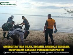 Sinergitas Tiga Pilar, Koramil Samboja Bersama Muspimcam Lakukan Pembersihan Pantai