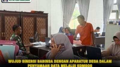 Wujud Sinergi Babinsa dengan Aparatur Desa dalam Penyamaan Data Melalui Komsos
