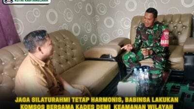 Jaga Silaturahmi Tetap Harmonis, Babinsa Lakukan Komsos Bersama Kades Demi  Keamanan Wilayah