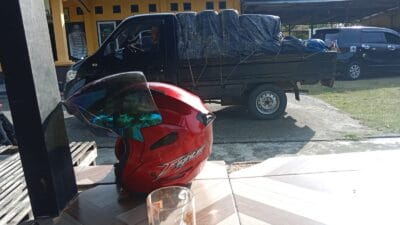 Aksi Cepat Wartawan Patrolihukum.net, Mobil Bermuatan Pertalite Diduga Ilegal Diserahkan ke Polisi